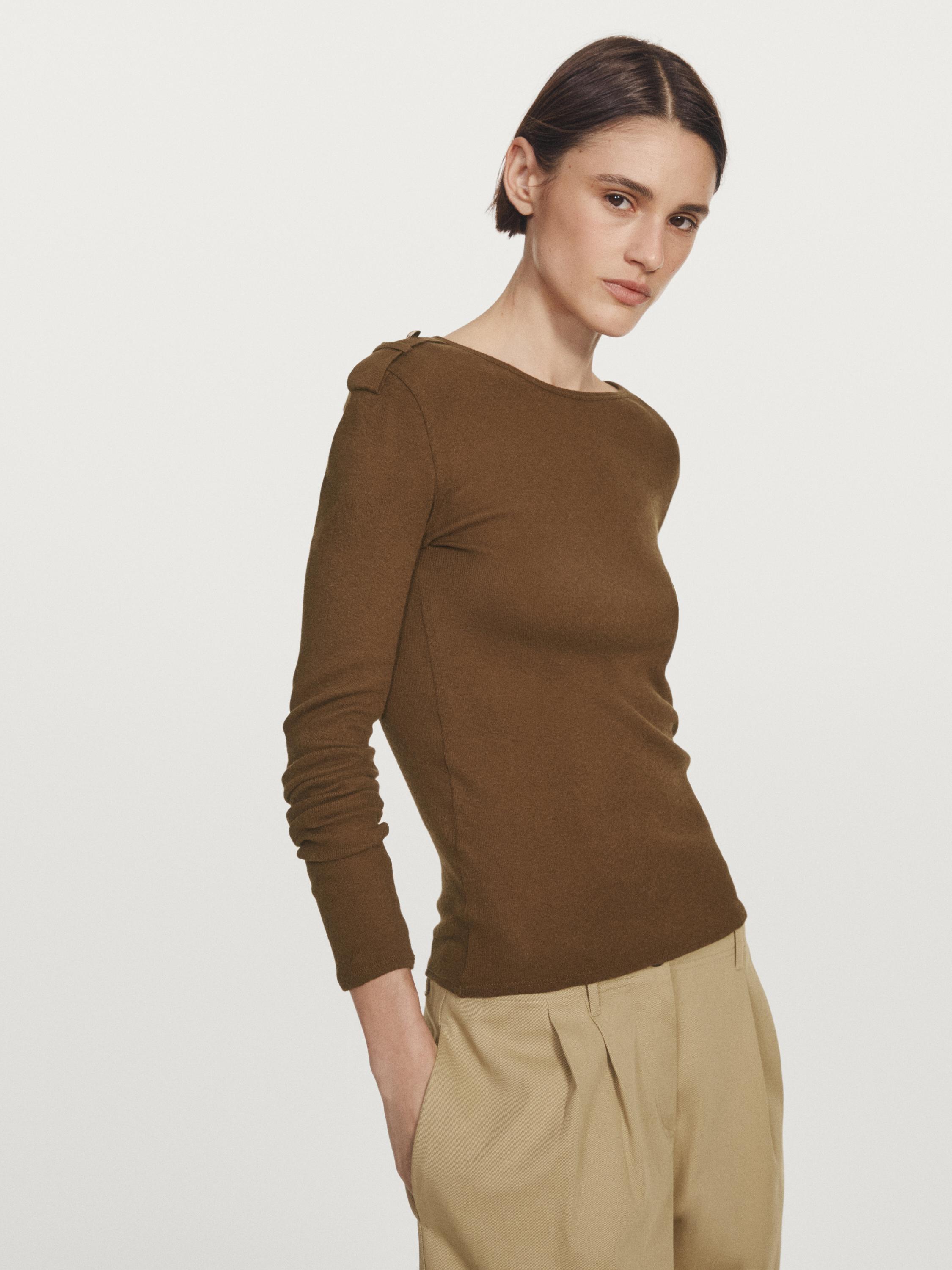 Knit T-shirt with shoulder detail